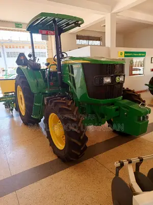 John Deere (95hp 4wd)