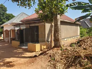 Photo - Beautiful Home With Shop Forcedsale Heart of Kawempe Kawanda