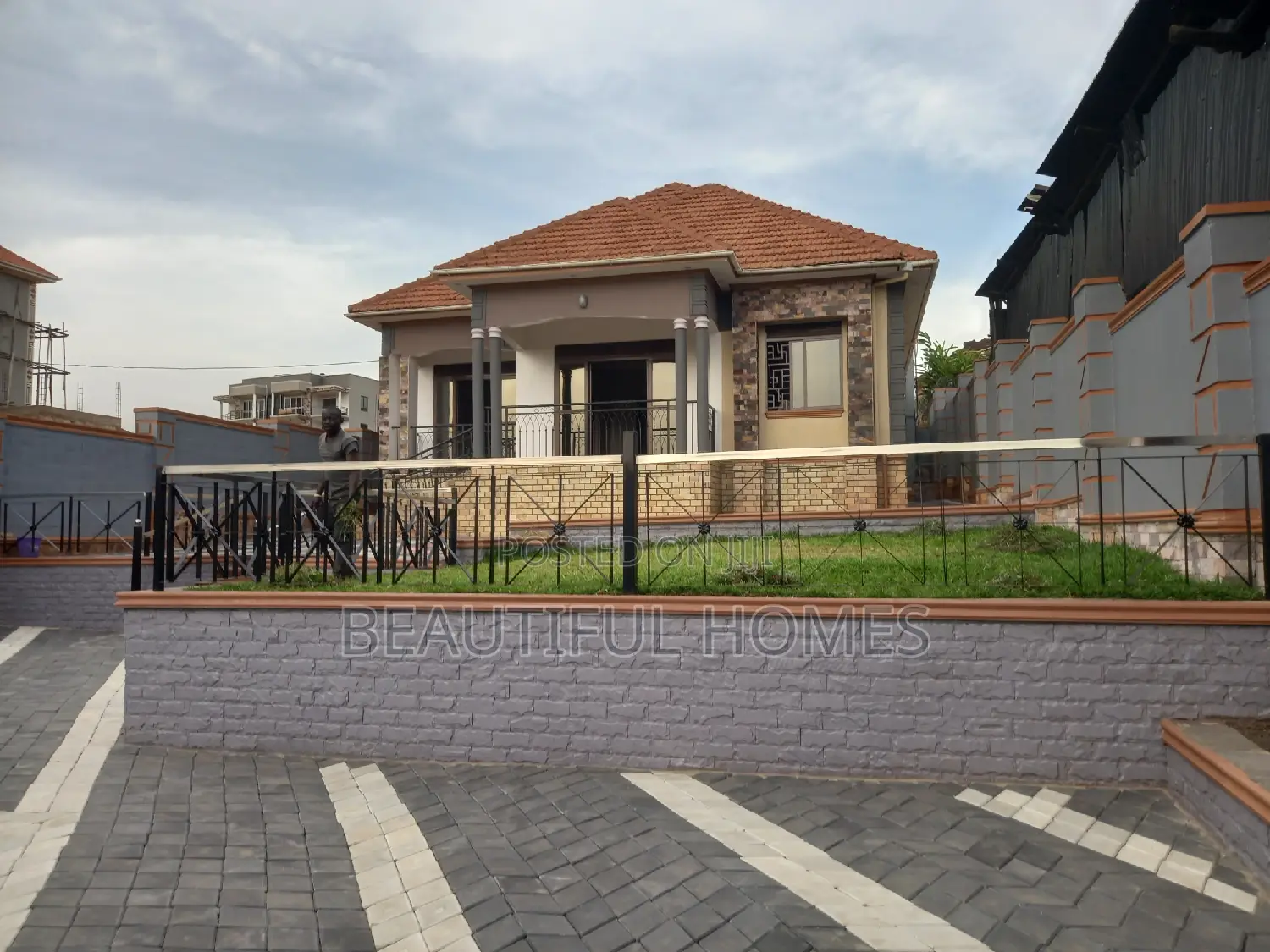 Furnished 4bdrm Bungalow in Najjera, Kira for sale