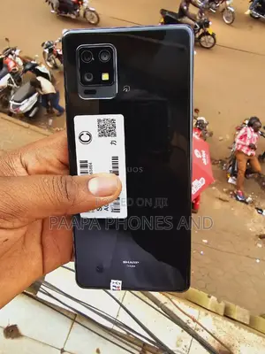 Sharp Aquos zero6 128 GB Black