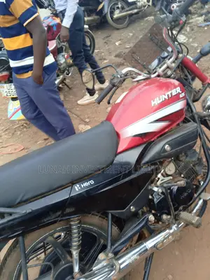 Hunter Cruiser 250cc 2023 Red
