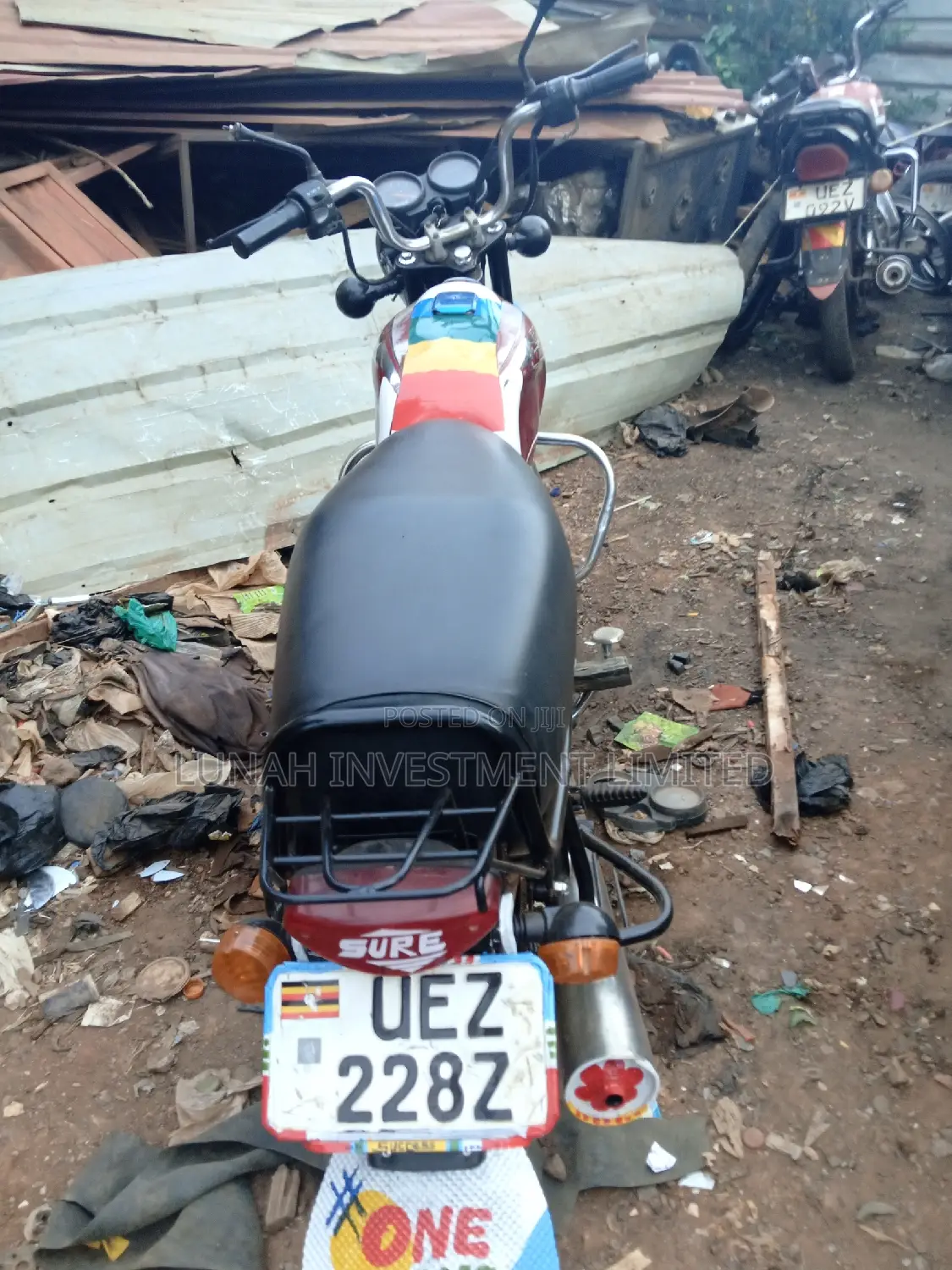Bajaj Boxer 2022 Red