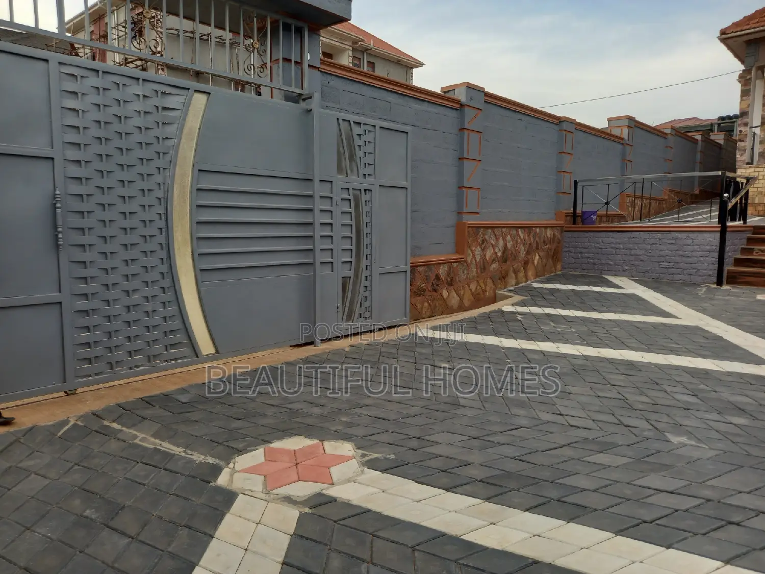 Furnished 4bdrm House in Najjera, Kira for sale