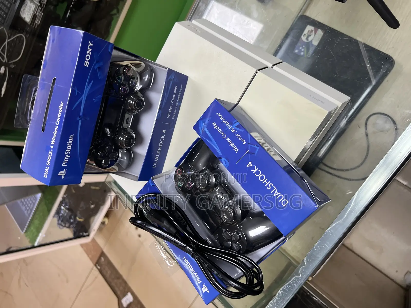 Chipped Ps4 Sony