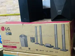 Photo - 1000 Watts LG 4 Tall Boy Speakers Bluetooth Home Theater