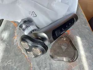 Rechargeable Portable Shaver