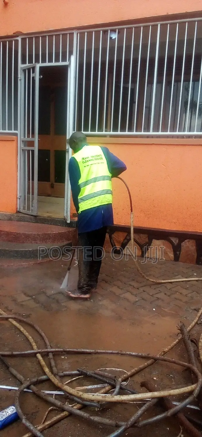Compound Cleaning