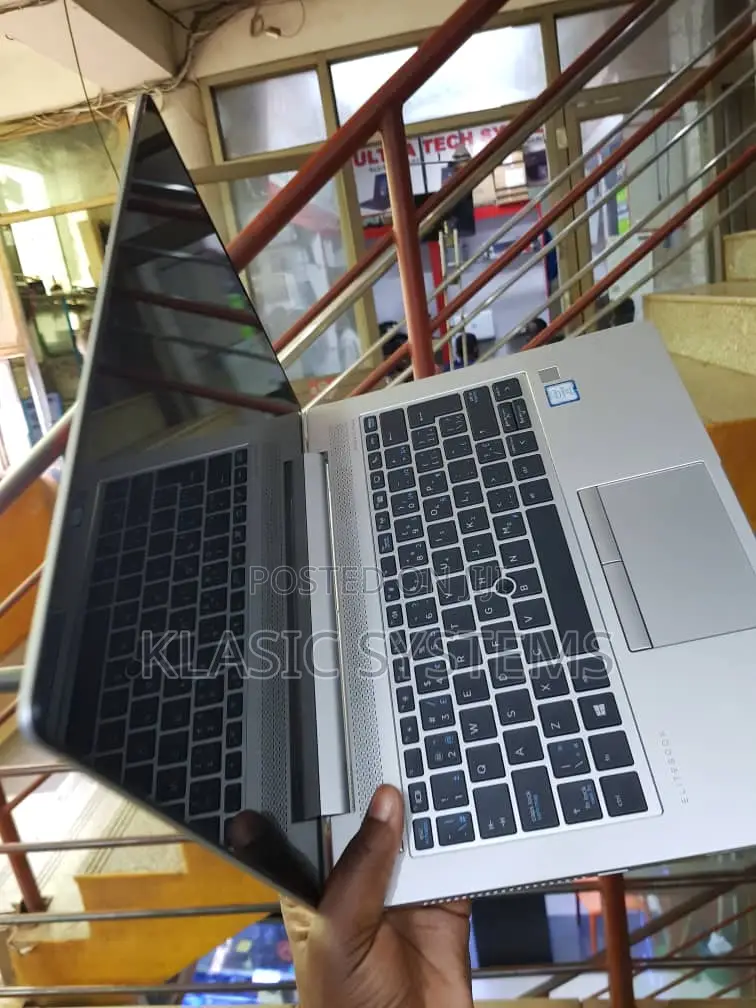 Laptop HP EliteBook 840 G5 8GB Intel Core I5 SSD 256GB