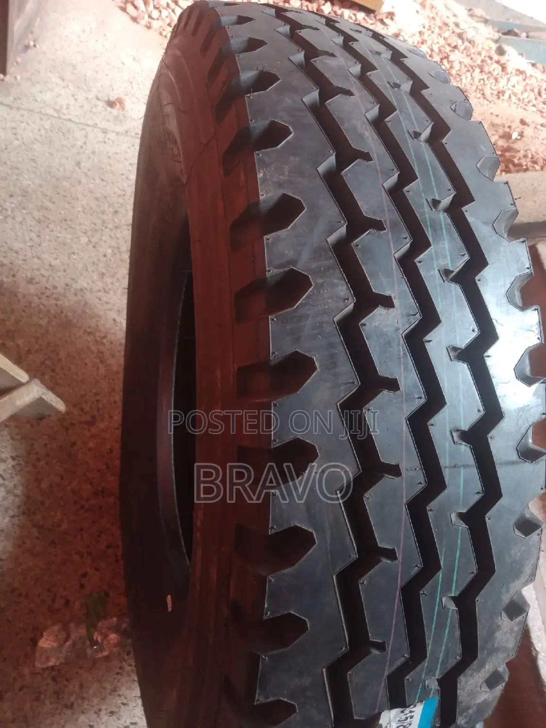 315/80r22.5 Triangle for Trucks.