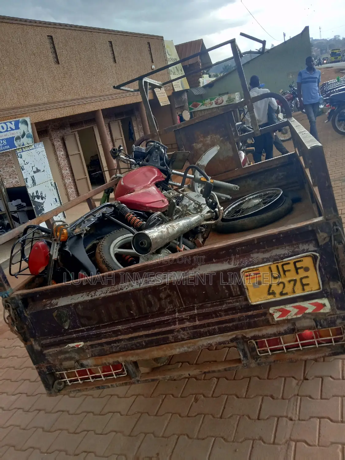 Tricycle 2022 Red