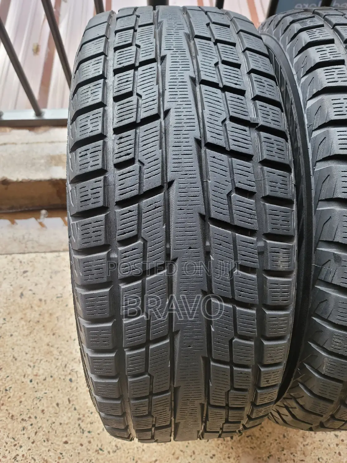 265/65r17 YOKOHAMA for Land Cruiser.