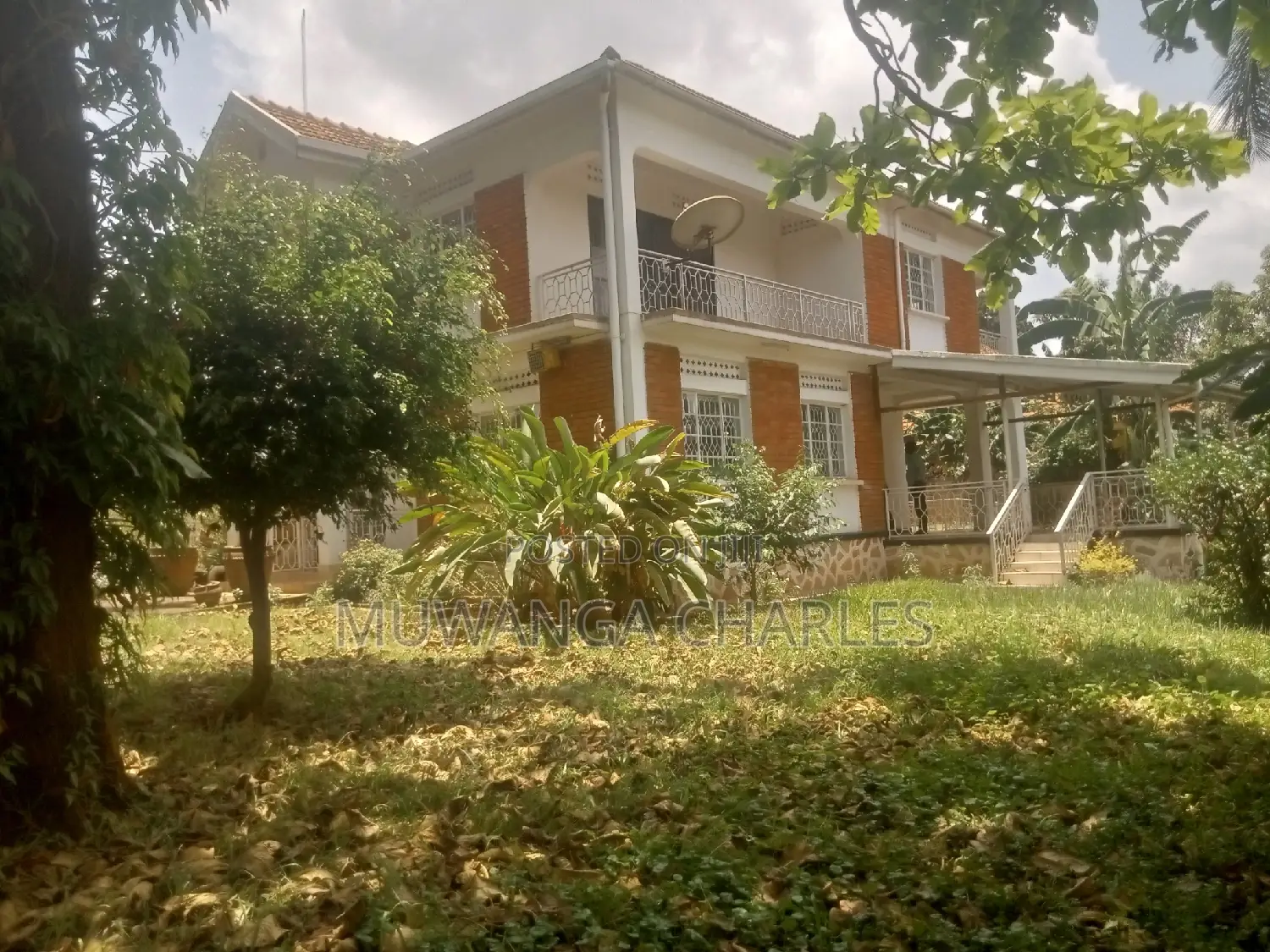 5bdrm Duplex in Fs Properties Ltd, Central Division for sale