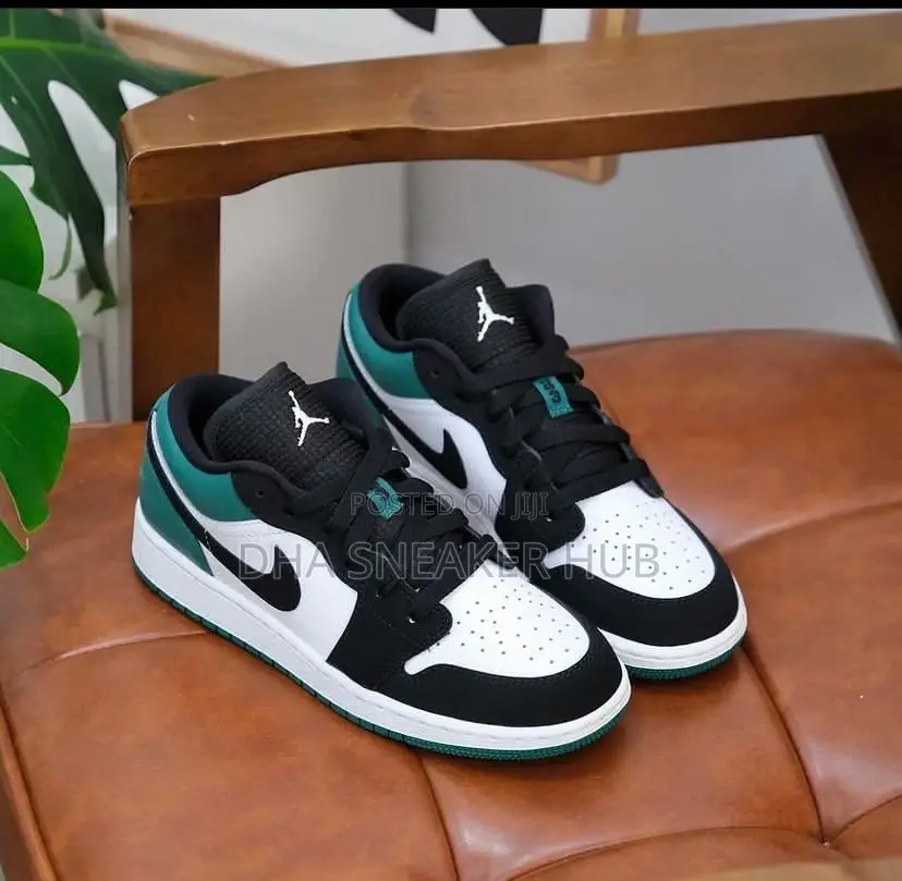 Air Jordan 1 Low Mystic Green/ Trending Designer Sneakers