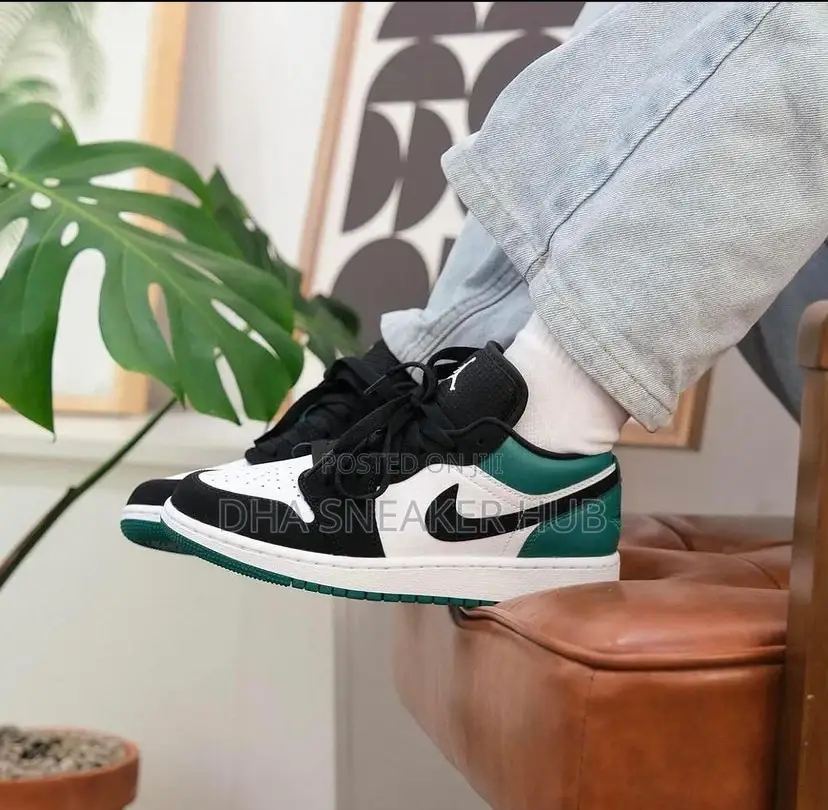 Air Jordan 1 Low Mystic Green/ Trending Designer Sneakers
