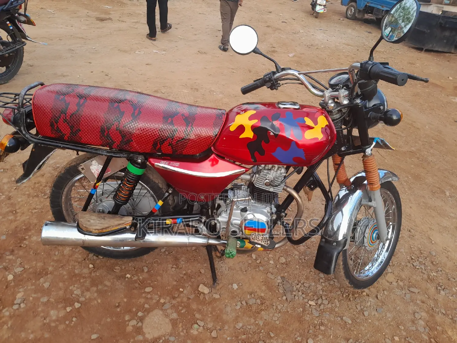 Bajaj Boxer 100 2023 Red