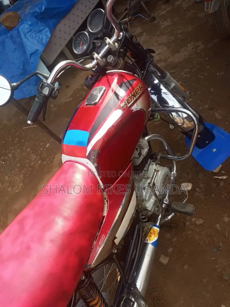 Bajaj Boxer 100 2018 Red