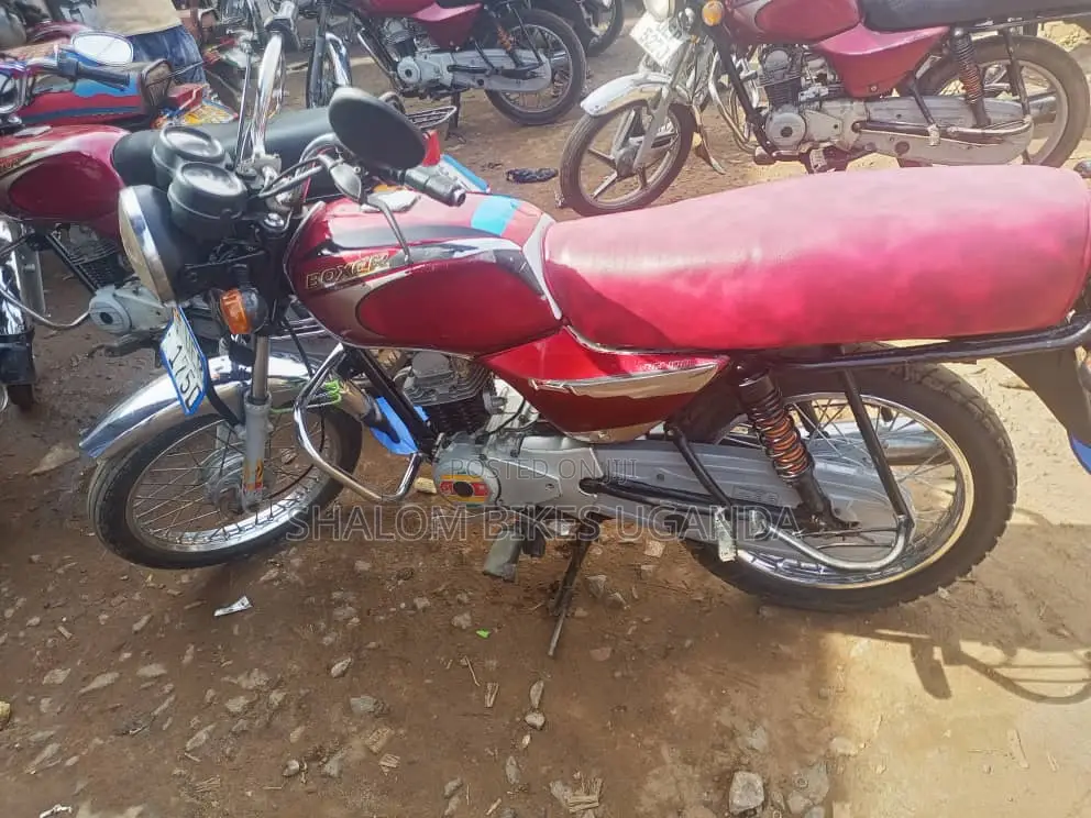 Bajaj Boxer 100 2018 Red