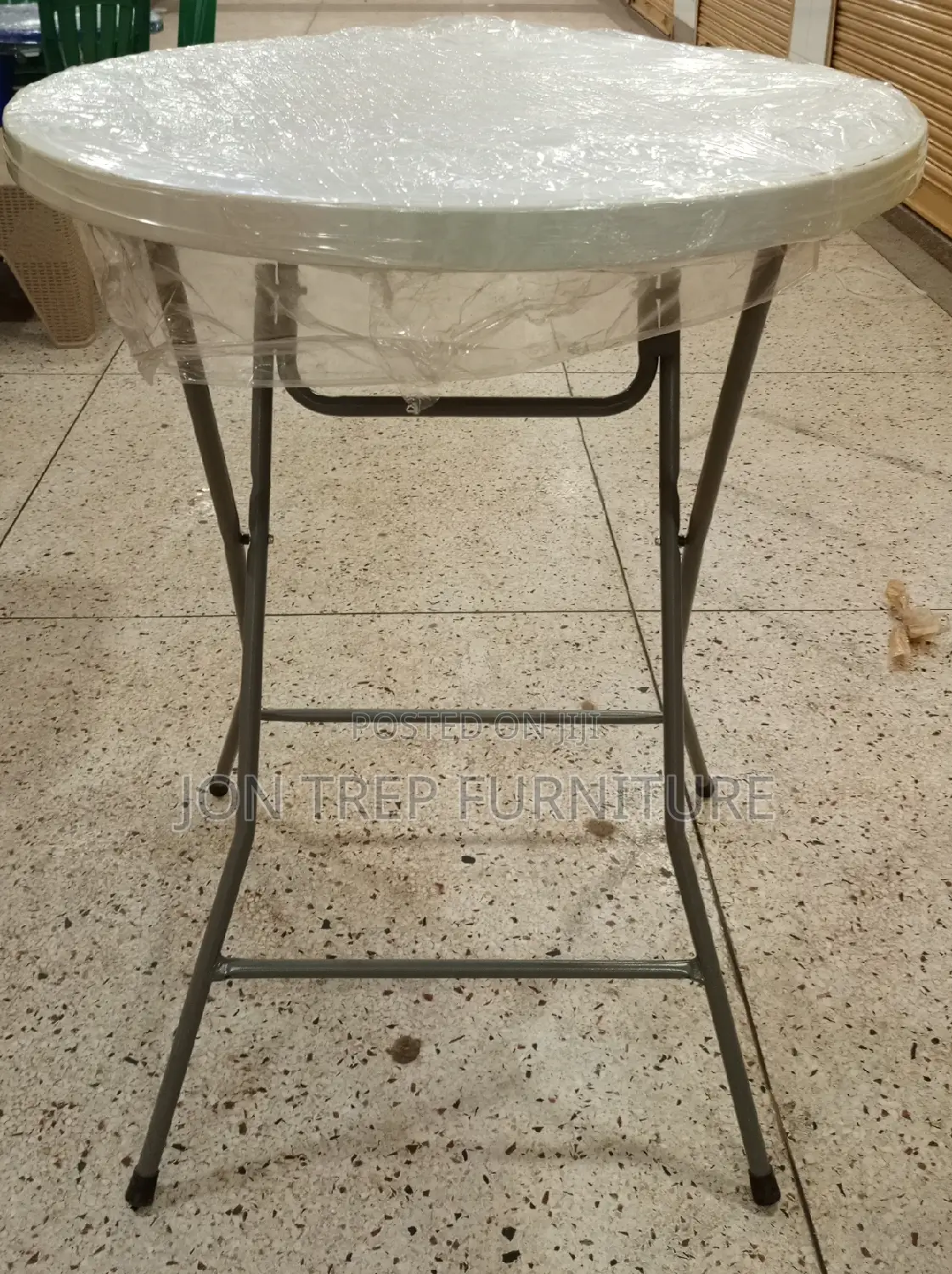 Cocktails Table