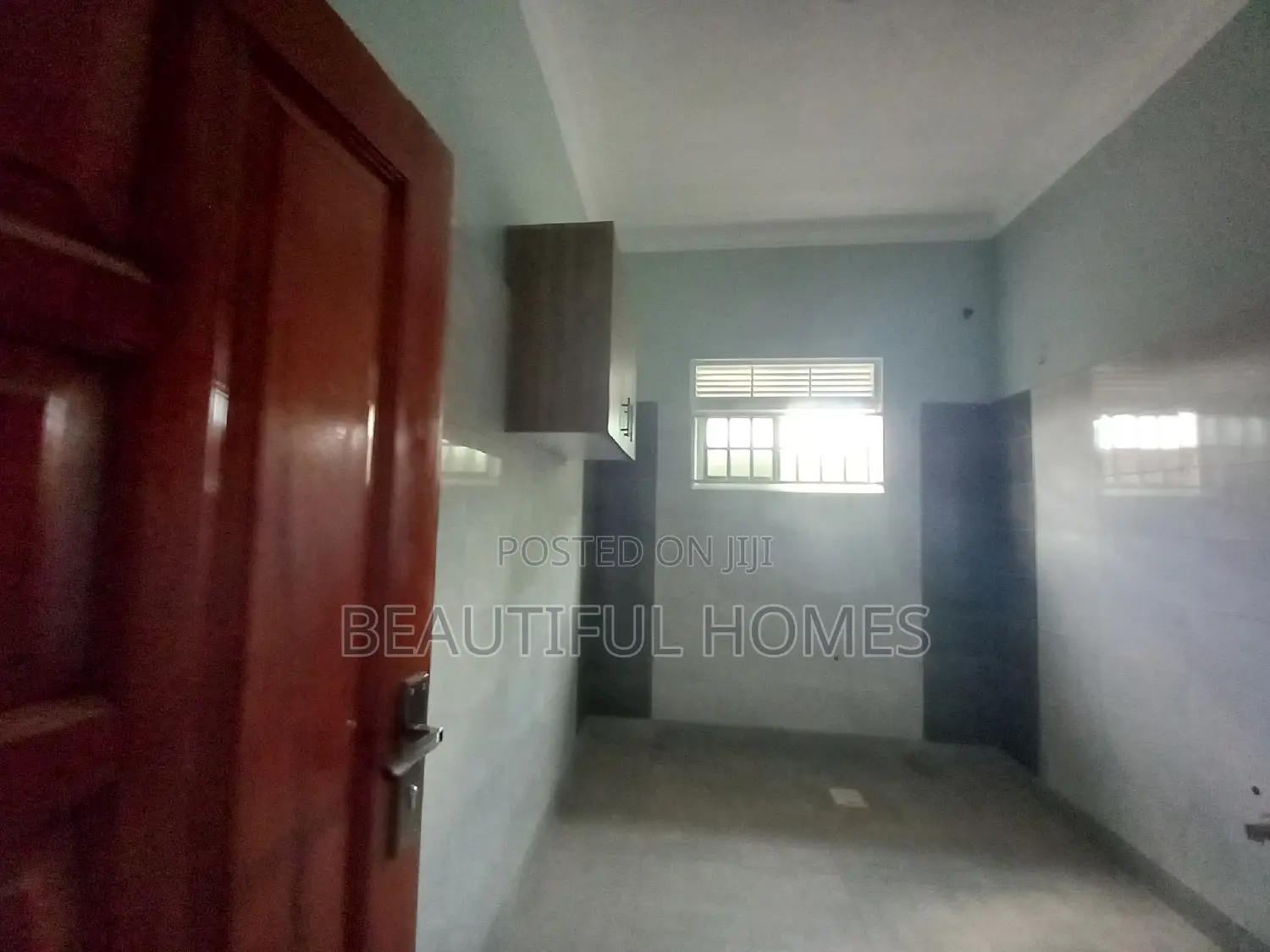 Furnished 4bdrm House in Kira for sale