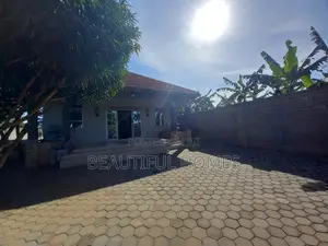 Furnished 4bdrm House in Kira for sale