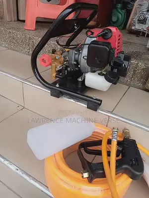 Power Sprayer 2 Stroke Honda