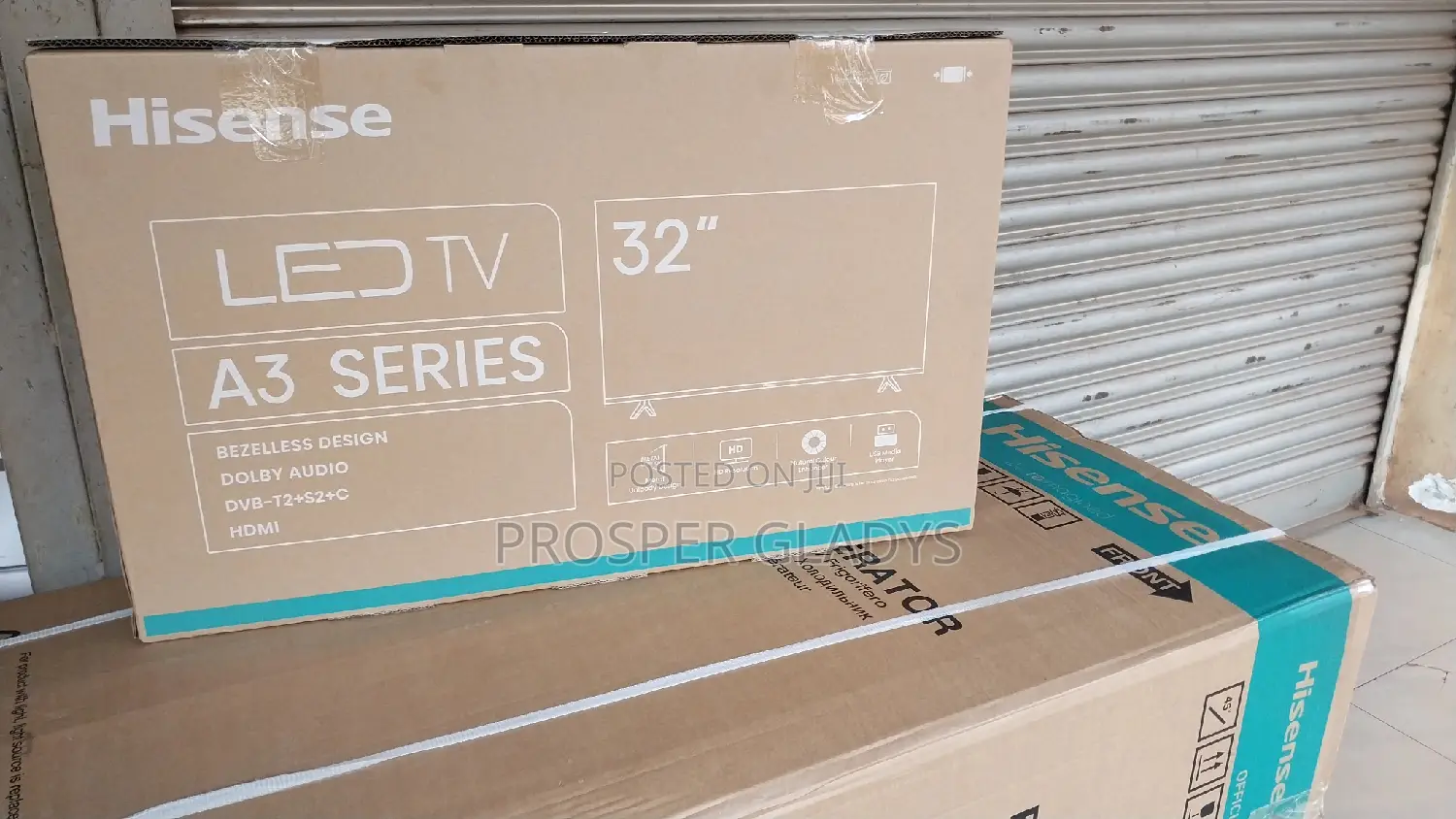 32 Inches Led Hisense Digital Flat Screen Flameless.