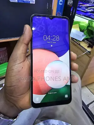 Samsung Galaxy A22 5G 64 GB White