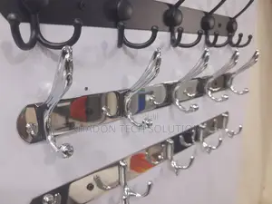 Hook Silver Look
