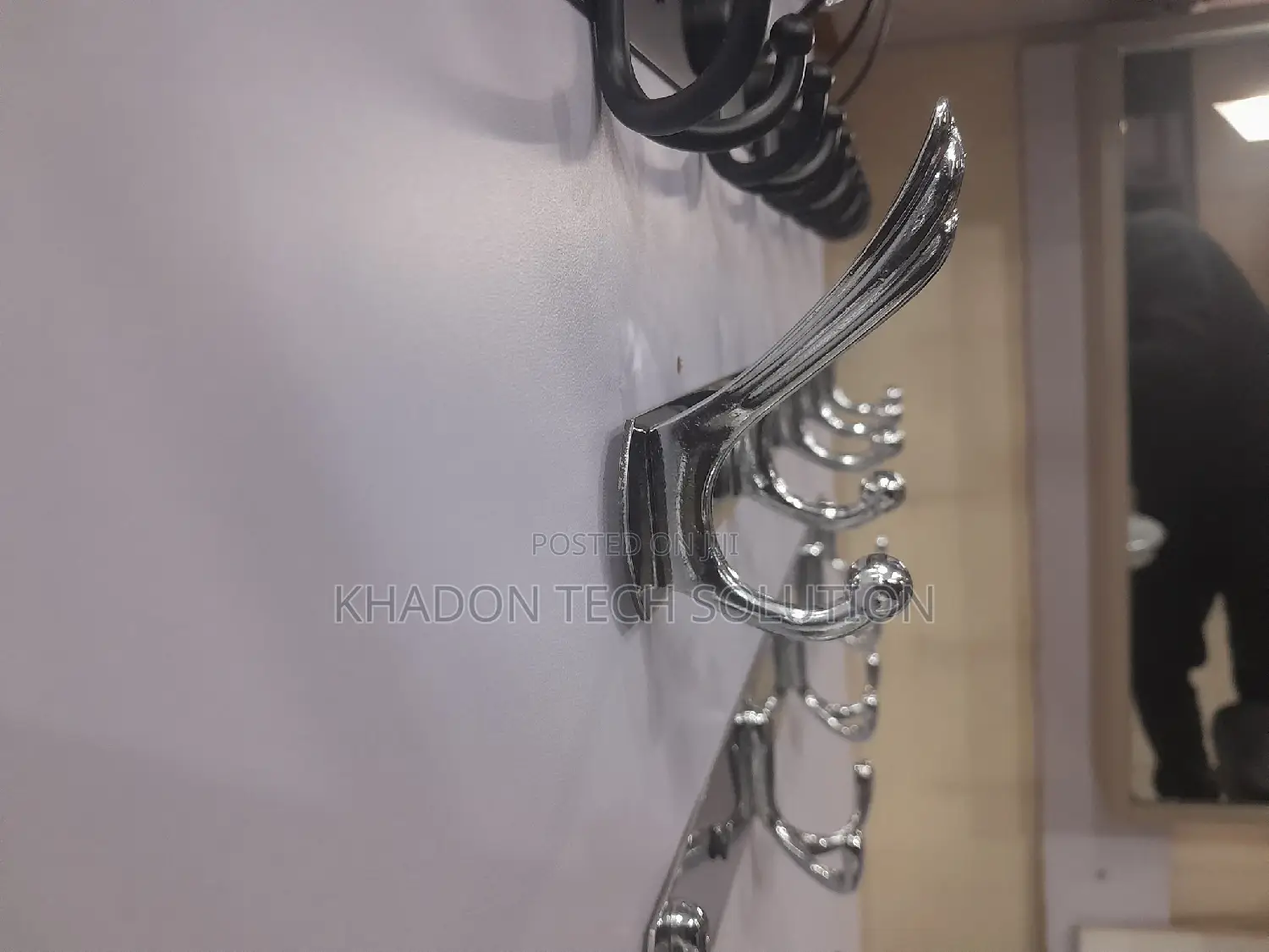 Hook Silver Look