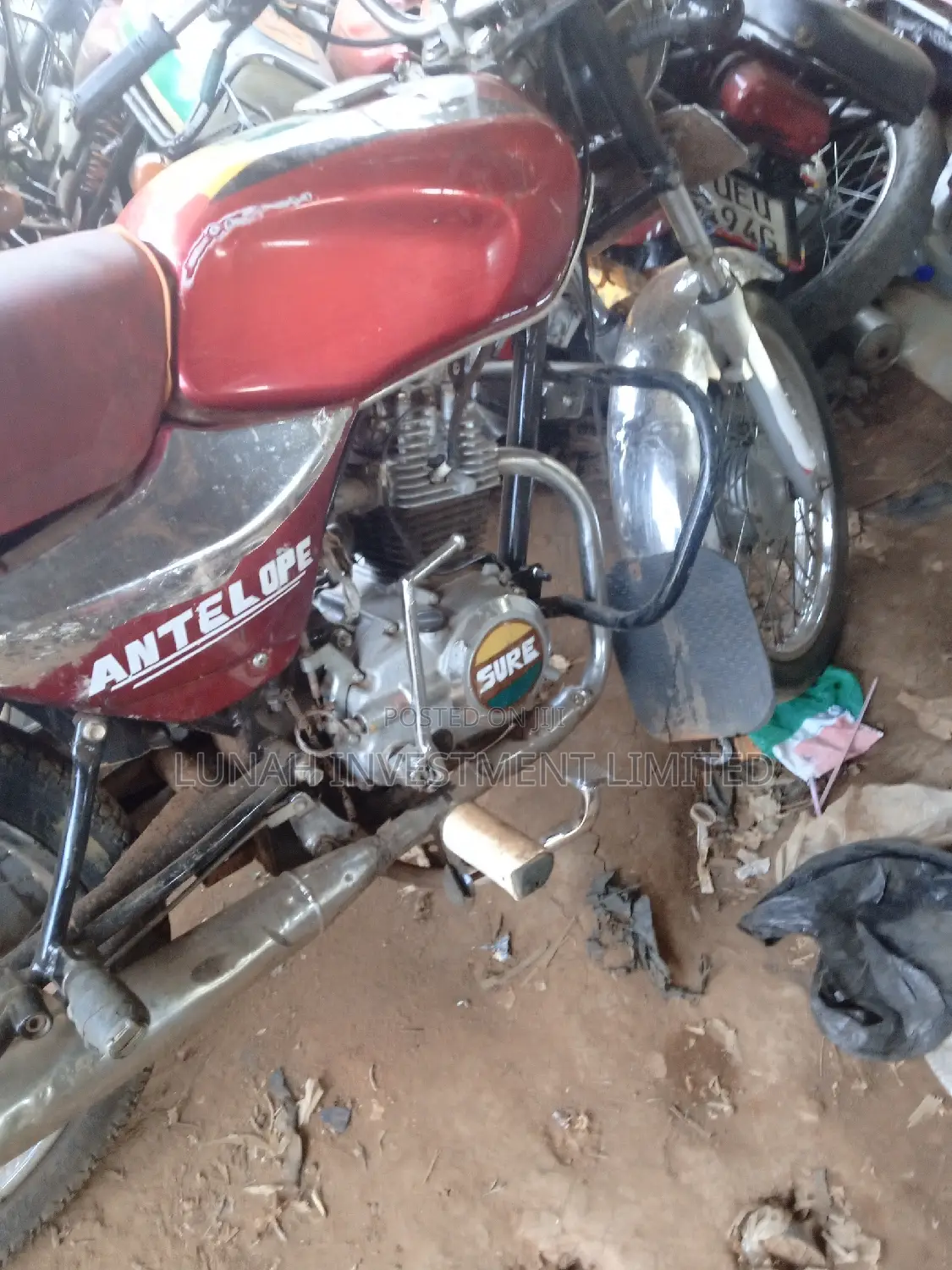 Bajaj Boxer 2023 Red