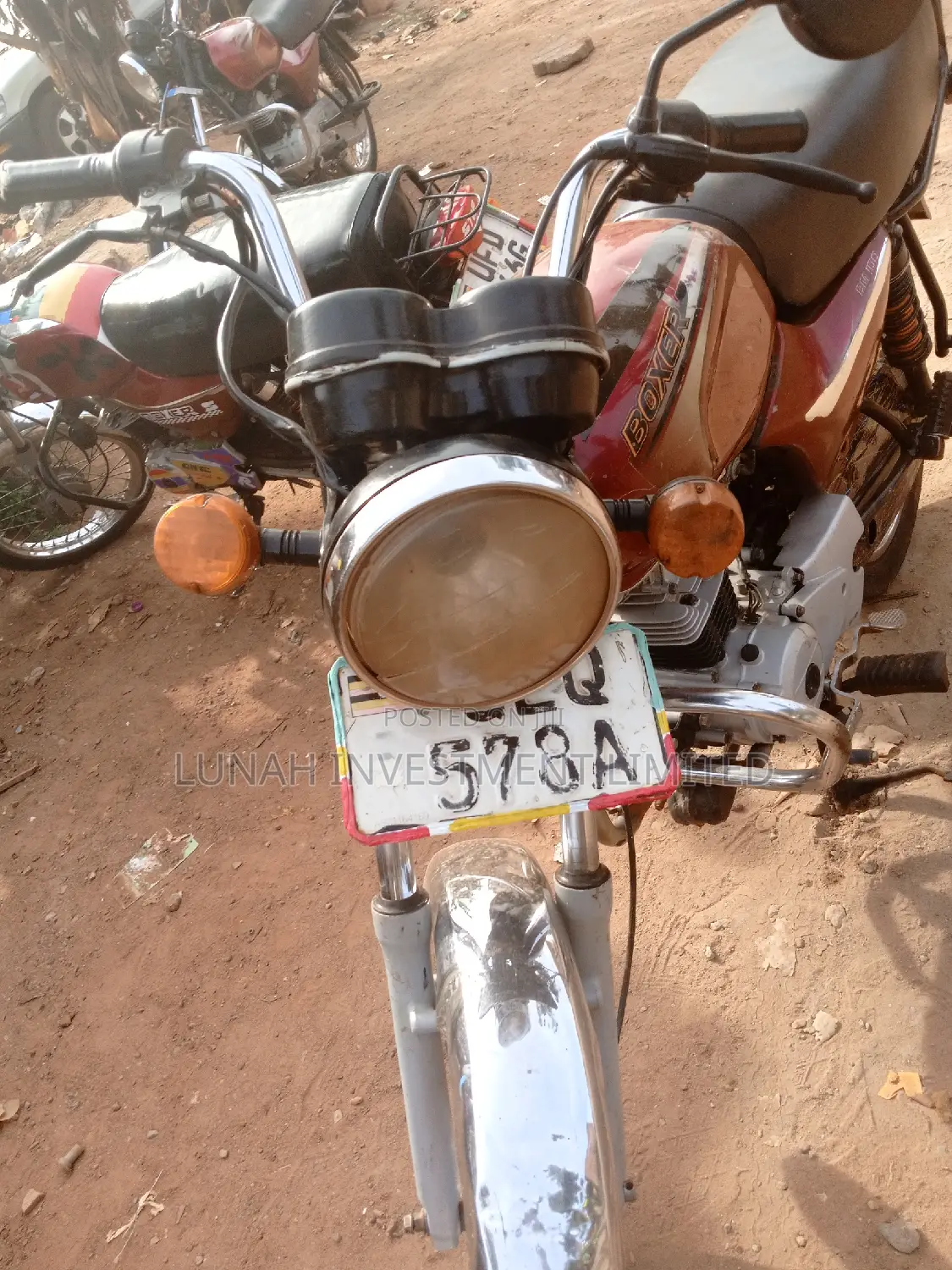Bajaj Boxer 2023 Red