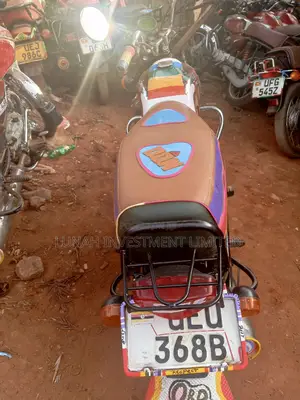 Bajaj Boxer 2020 Red