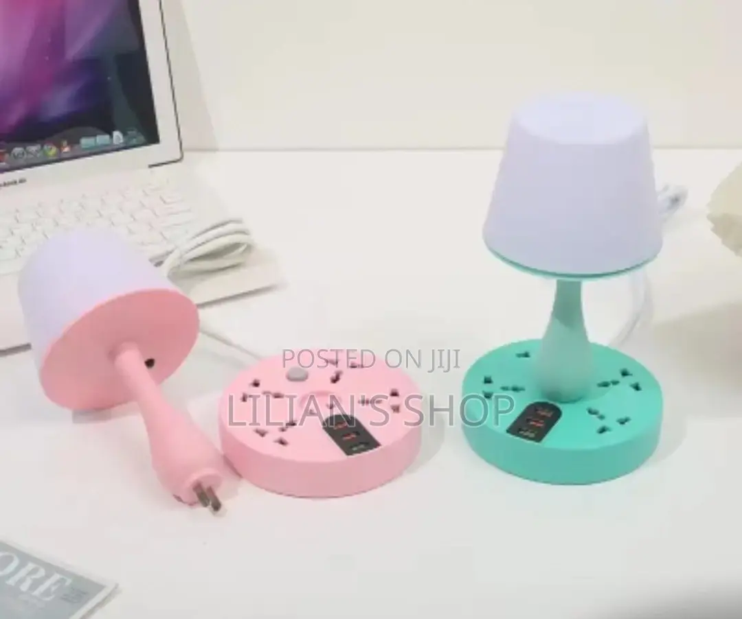 Smart Lamp Socket With 4 Socket 3 Usb Slots and Lamp