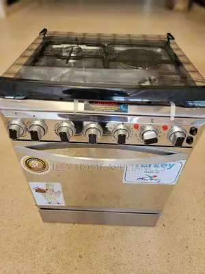 60cm by 60cm Superchef Has Cooker