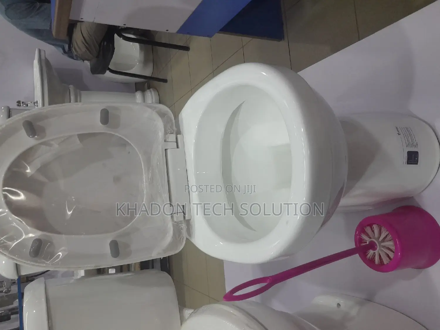 Victoria Press Toilet Seat