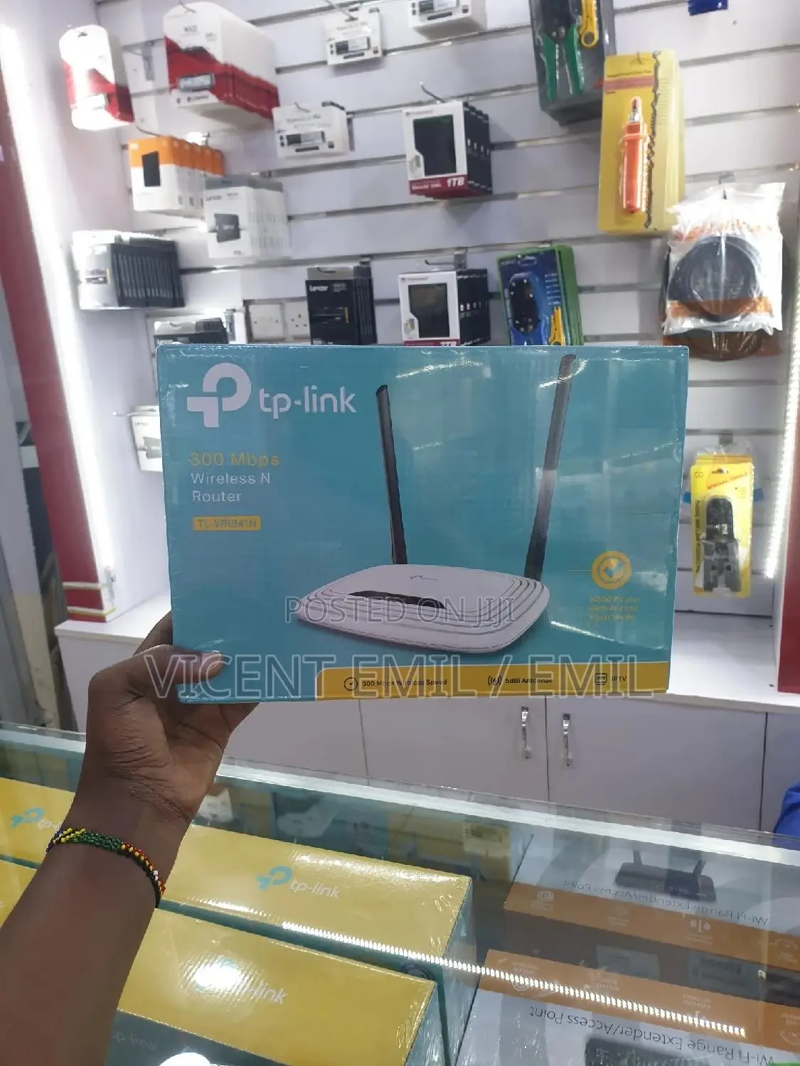 Tp-Link Wireless Router TL-WR841N 300mps