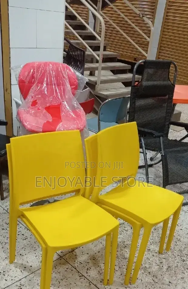 Bar and Restaurant Plastic Chairs