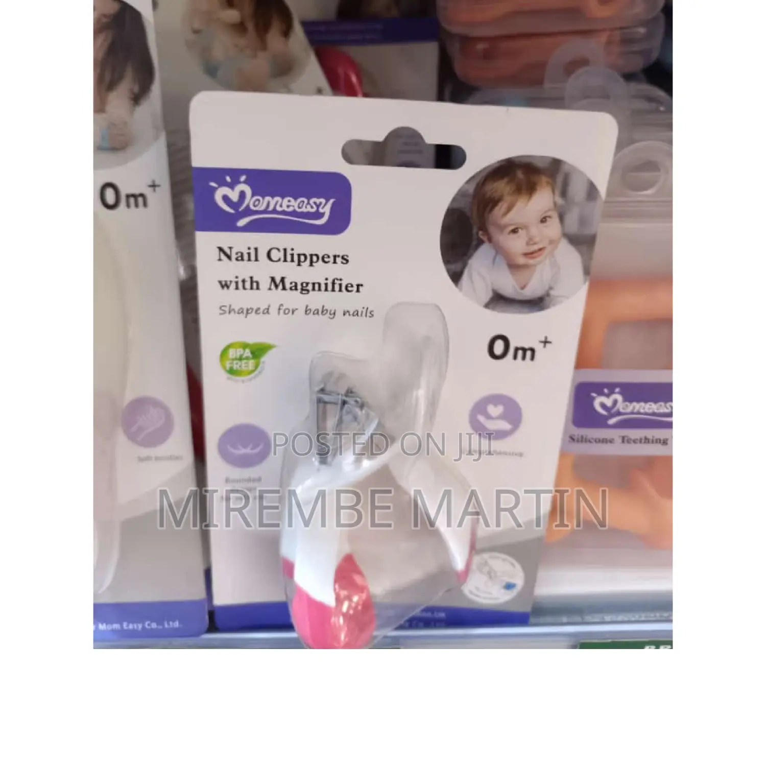 Momeasy Nail Clippers and Magnifier