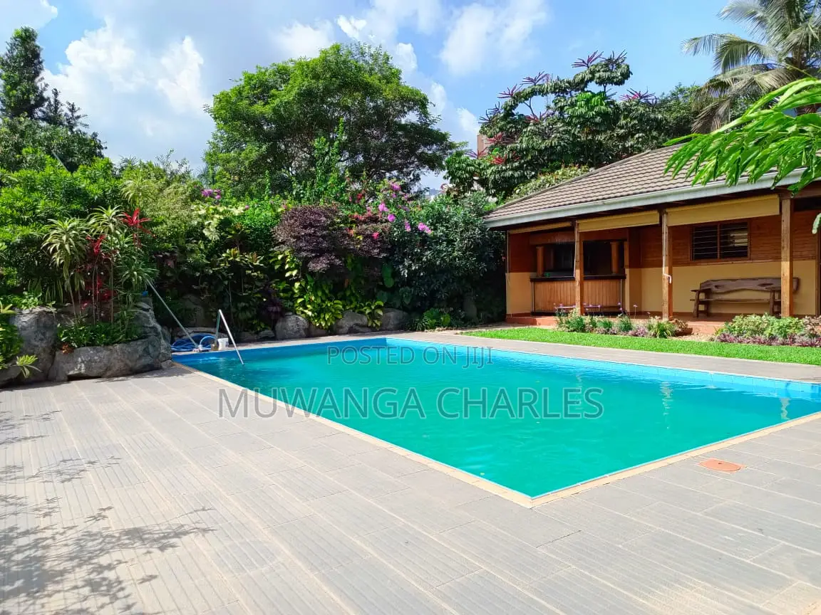 4bdrm Duplex in Fs Properties Ltd, Central Division for rent