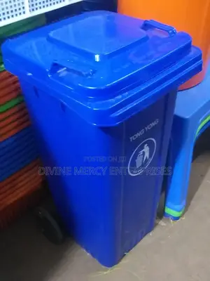 120litres Dustbin With Wheels