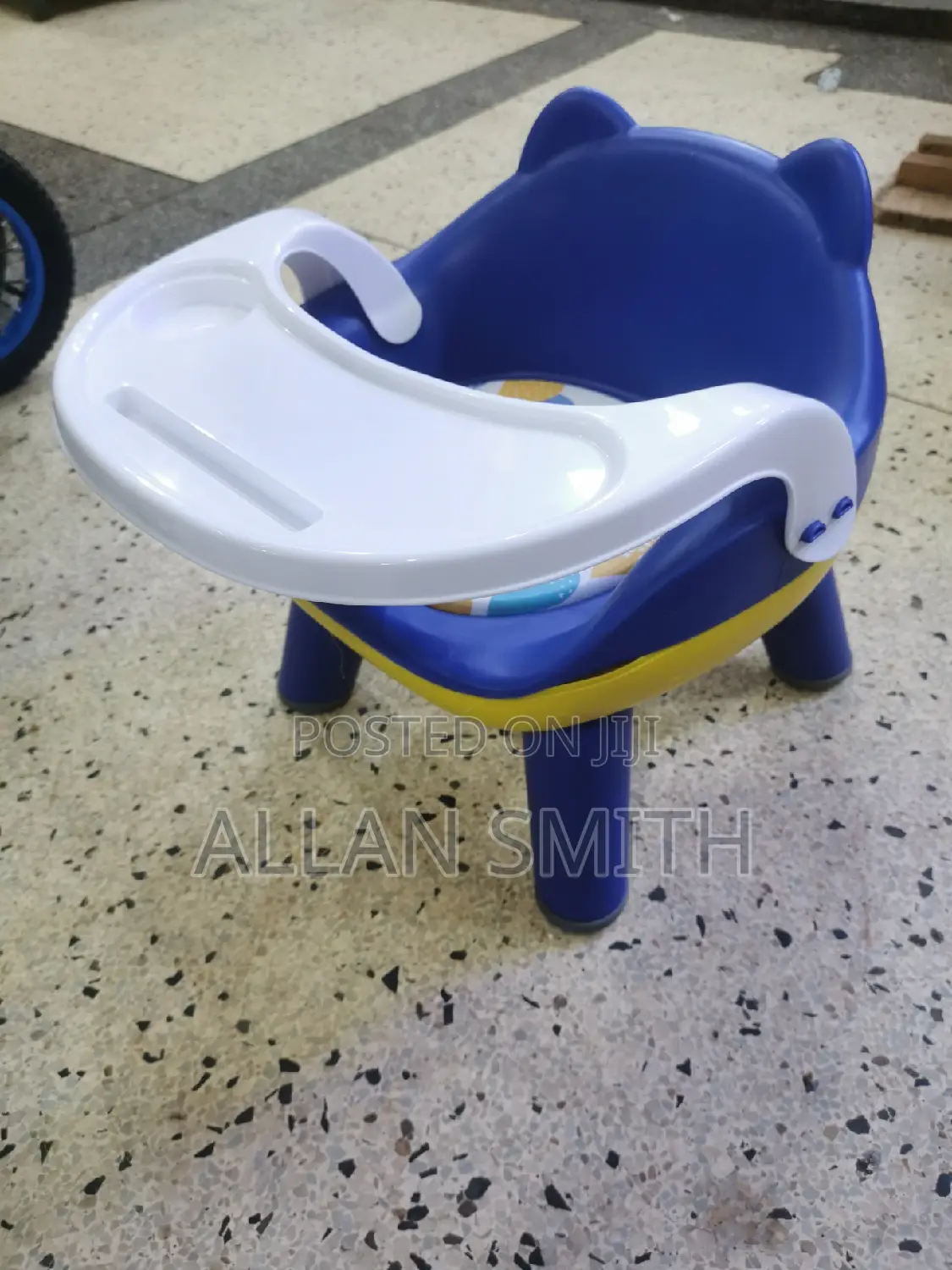 Kids Feeding Chairs