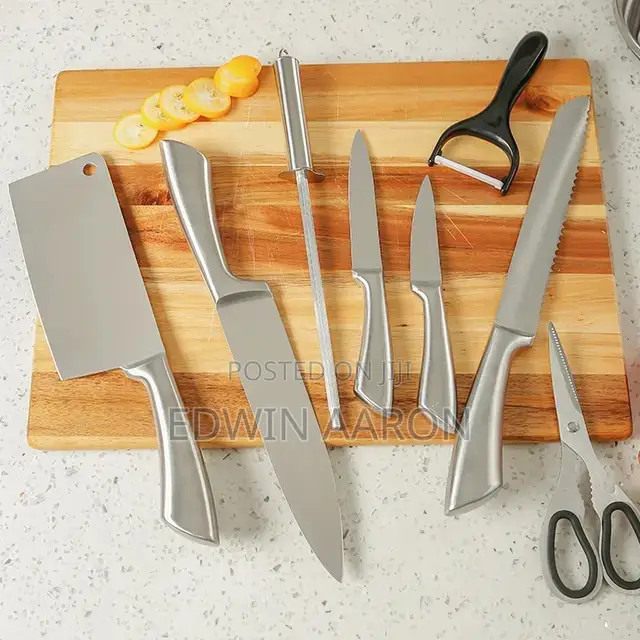Silver Stainless Steel 8pcs Knife Set With Rotating Stand