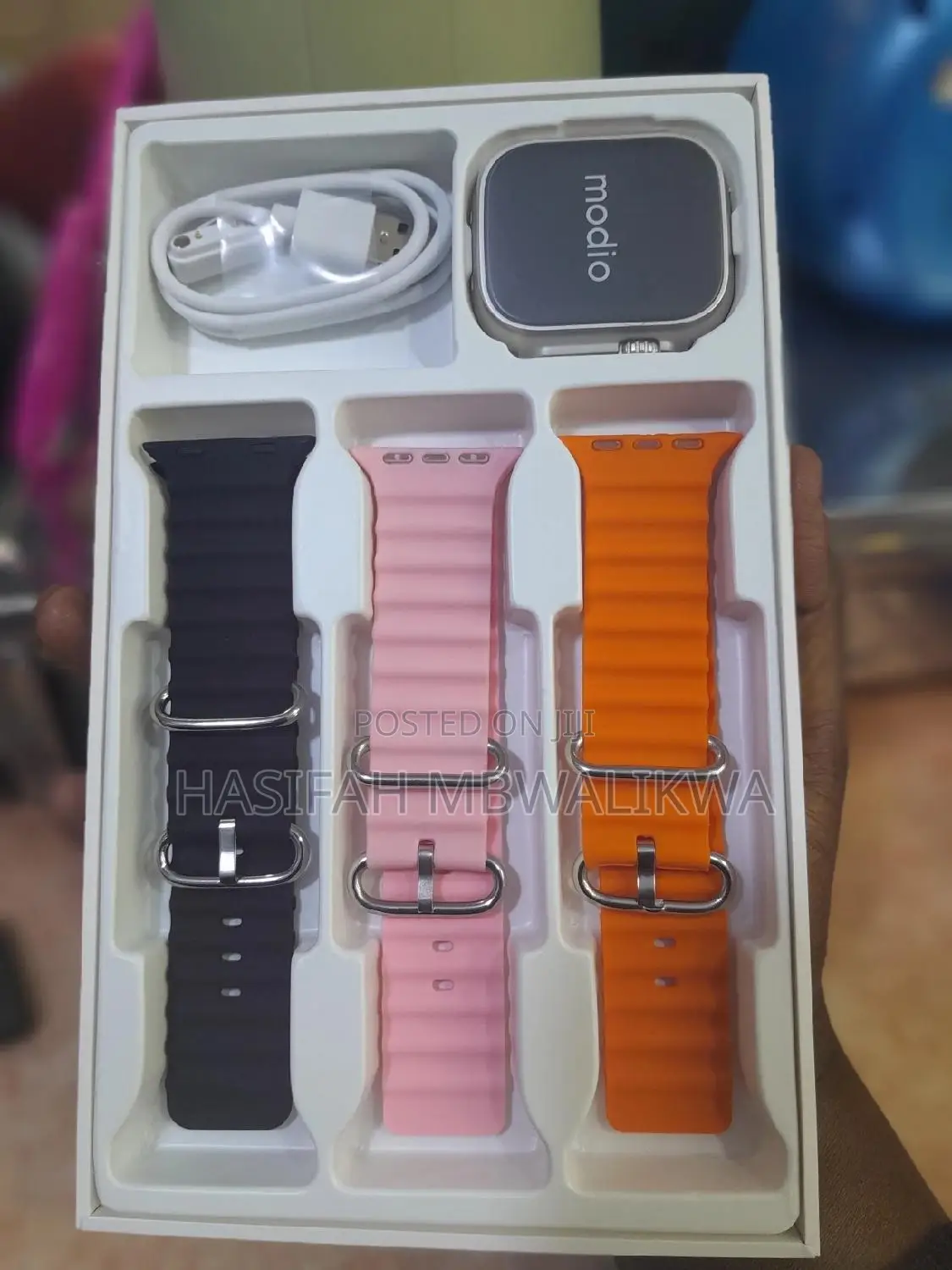 4G Ultra Max Smart Watch + 3 Pairs Of