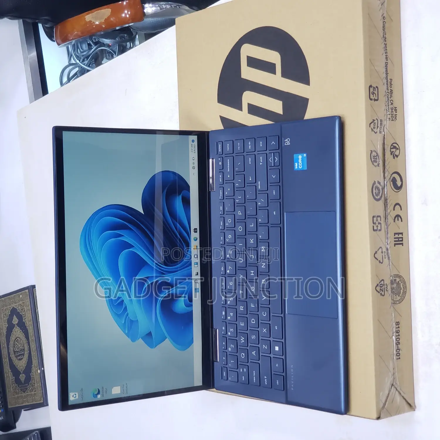 New Laptop HP Pavilion X360 14 8GB Intel Core I3 SSD 512GB