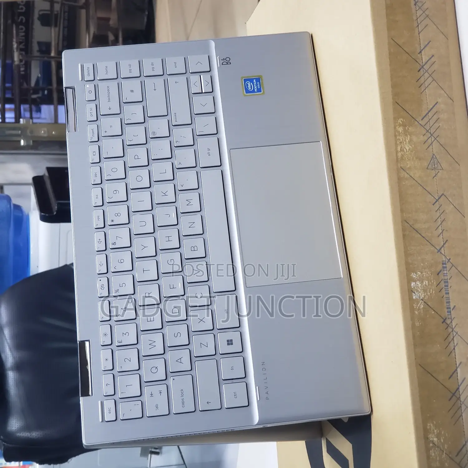 New Laptop HP Pavilion X360 14 8GB Intel Pentium SSD 512GB