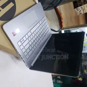 New Laptop HP 14S 8GB AMD SSD 512GB