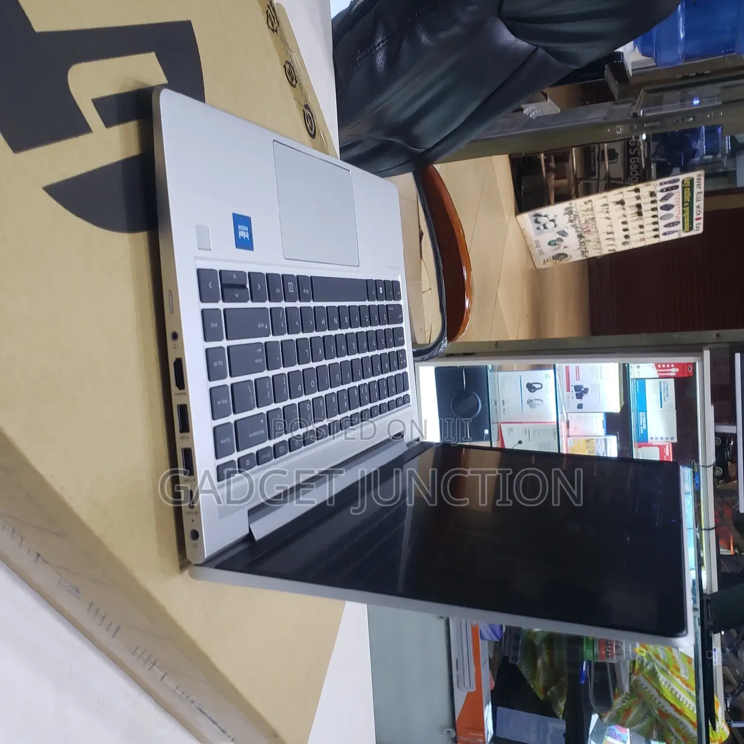 New Laptop HP ProBook 440 G4 8GB Intel SSD 512GB