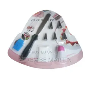 9pcs Useful Cake Icing Decorating Tool Kit.