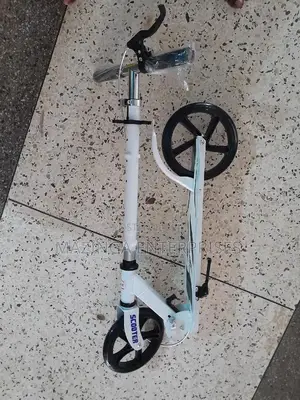 Adults Kids Foldable Height Adjustable Handbrake Scooter
