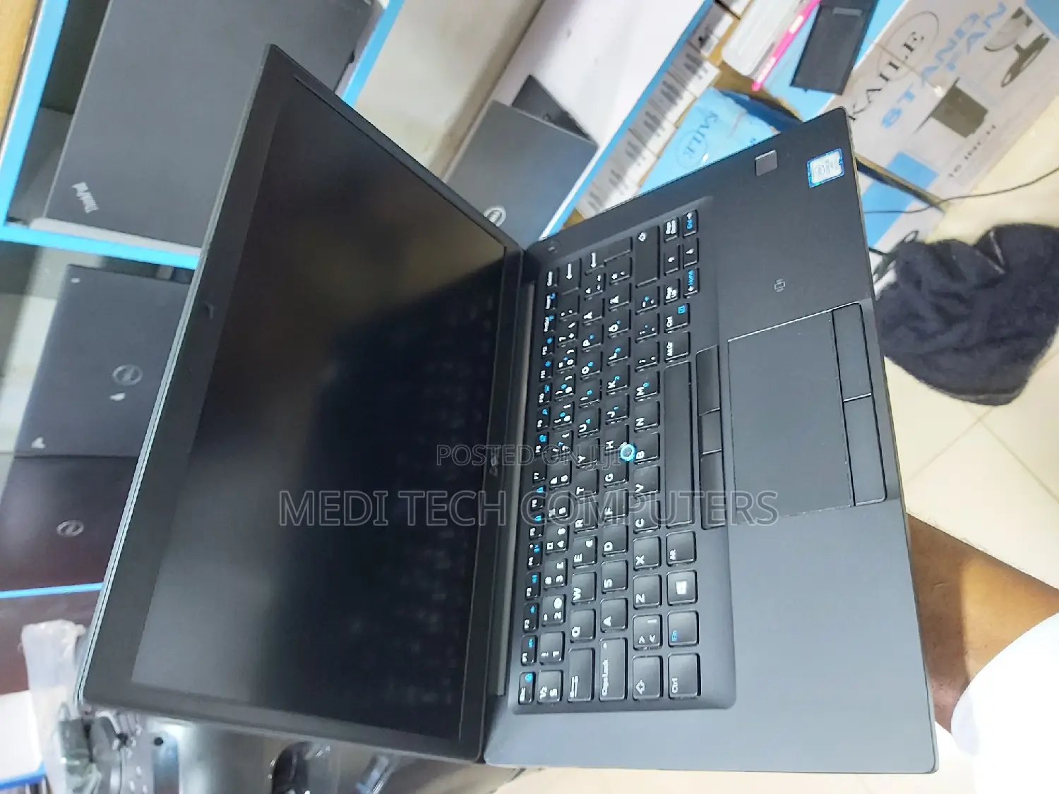Laptop Dell Latitude 7400 8GB Intel Core I5 SSD 256GB